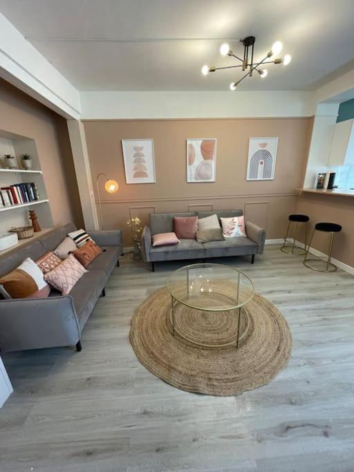 Appartement Spacieux A Deux Pas Du Centre Reims Exterior foto