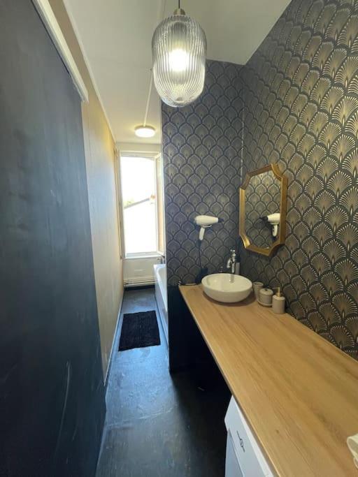 Appartement Spacieux A Deux Pas Du Centre Reims Exterior foto